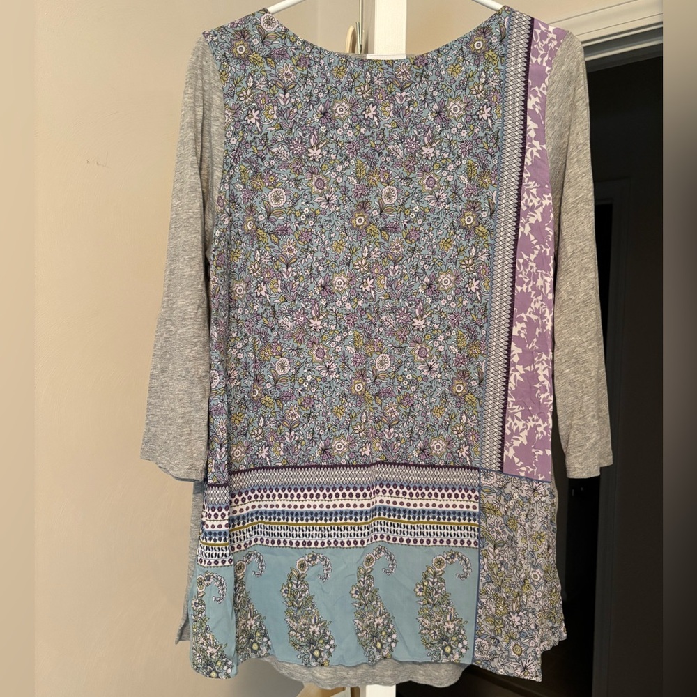 J. Jill Gray and Floral Patterned Top